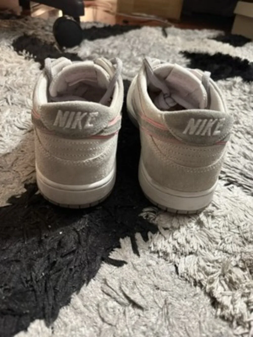 Nike SB Dunk Low Pro Ishod Wair Perfect Pink 895969-160 Men's Size 11 Rare